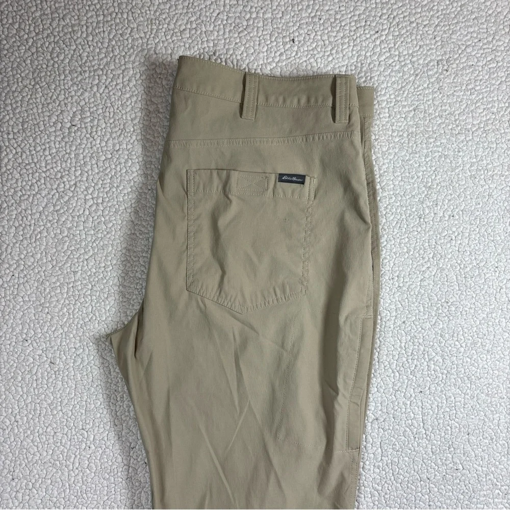 Eddie Bauer Tech Pants Men Tan Size 38 x 30 Lightweight Stretch Fabric Outdoor - Picture 12 of 16